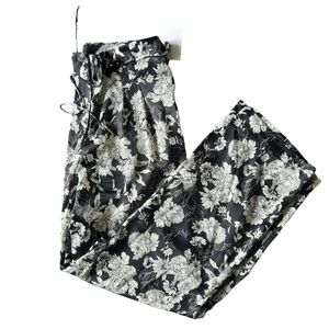 H&M SZ 12 Silky floral pants